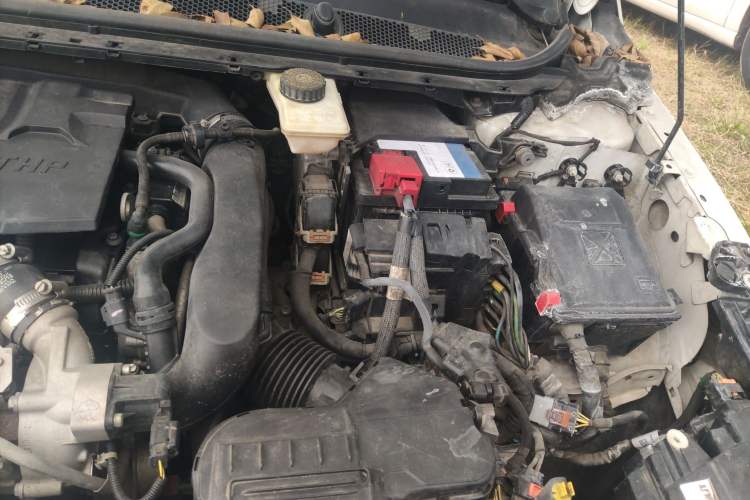 Used Peugeot 408 2016 1.6T Automatic Luxury Edition Engine Bay Left