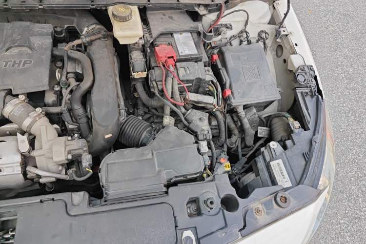 Used Peugeot 408 2016 1.6T Automatic Luxury Edition Engine Bay Left