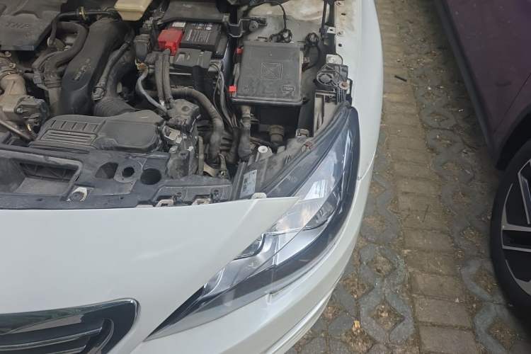 Used Peugeot 408 2016 1.6T Automatic Luxury Edition Engine Bay Left