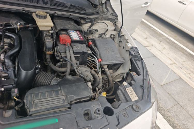 Used Peugeot 408 2016 1.6T Automatic Luxury Edition Engine Bay Left