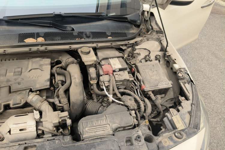 Used Peugeot 408 2016 1.6T Automatic Luxury Edition Engine Bay Left