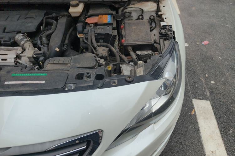 Used Peugeot 408 2016 1.6T Automatic Luxury Edition Engine Bay Left