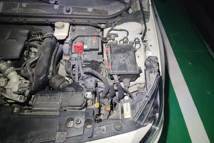 Used Peugeot 408 2016 1.6T Automatic Luxury Edition Engine Bay Left