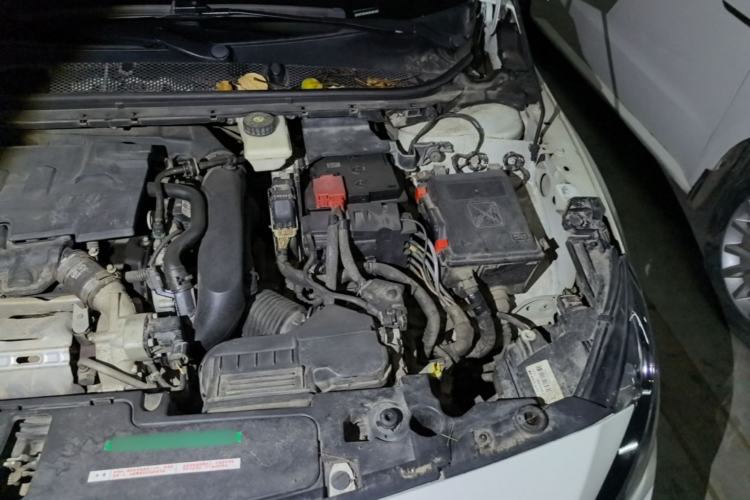Used Peugeot 408 2016 1.6T Automatic Luxury Edition Engine Bay Left