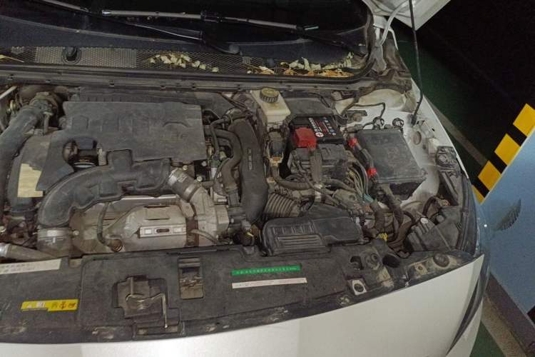 Used Peugeot 408 2016 1.6T Automatic Luxury Edition Engine Bay Left