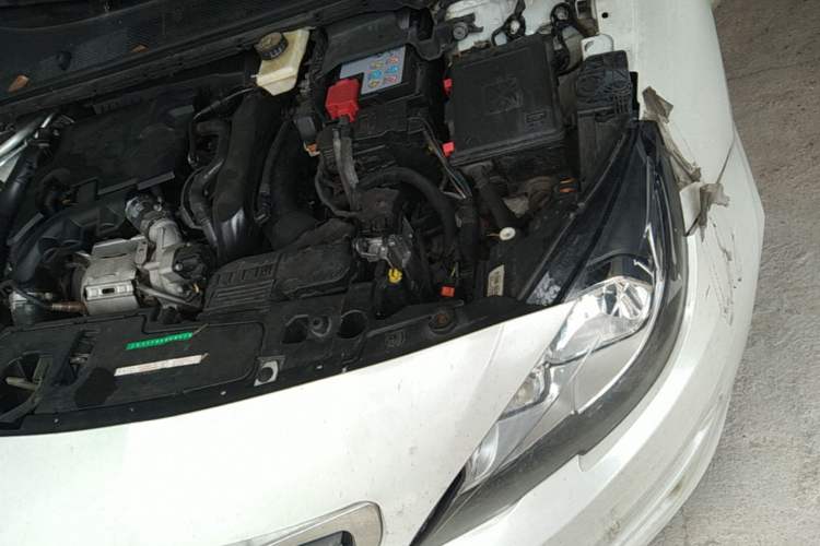 Used Peugeot 408 2016 1.6T Automatic Luxury Edition Engine Bay Left