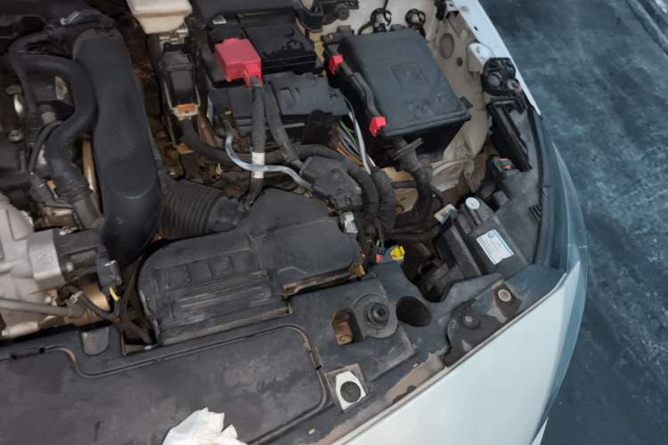Used Peugeot 408 2016 1.6T Automatic Luxury Edition Engine Bay Left