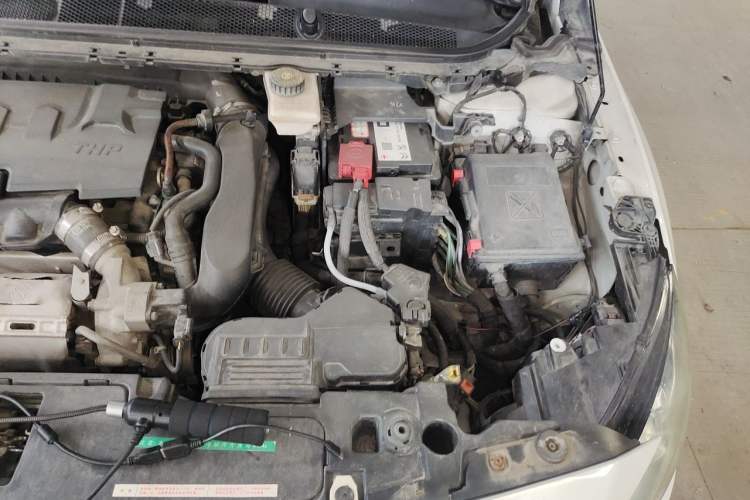Used Peugeot 408 2016 1.6T Automatic Luxury Edition Engine Bay Left