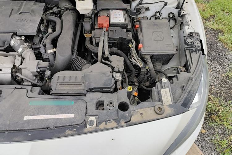 Used Peugeot 408 2016 1.6T Automatic Luxury Edition Engine Bay Left