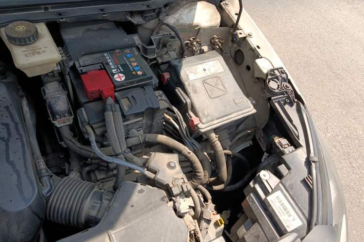 Used Peugeot 408 2016 1.6T Automatic Luxury Edition Engine Bay Left
