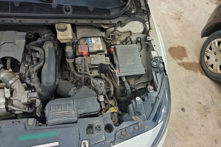 Used Peugeot 408 2016 1.6T Automatic Luxury Edition Engine Bay Left