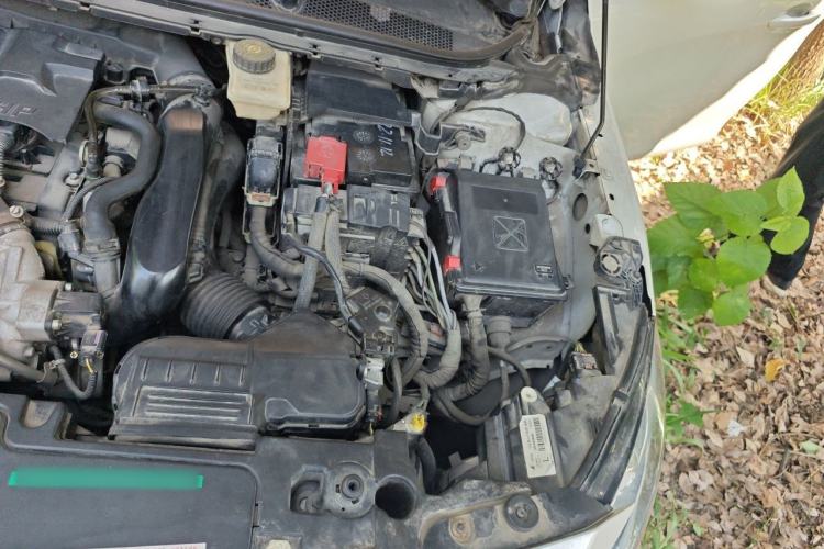 Used Peugeot 408 2016 1.6T Automatic Luxury Edition Engine Bay Left