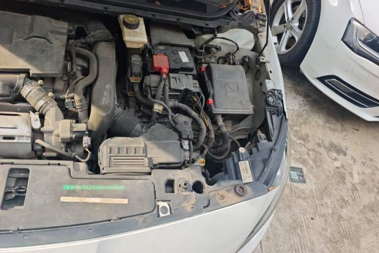 Used Peugeot 408 2016 1.6T Automatic Luxury Edition Engine Bay Left