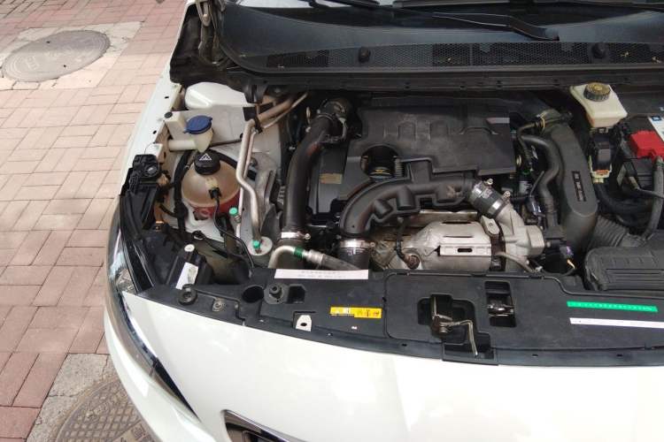 Used Peugeot 408 2016 1.6T Automatic Luxury Edition Engine Bay Right