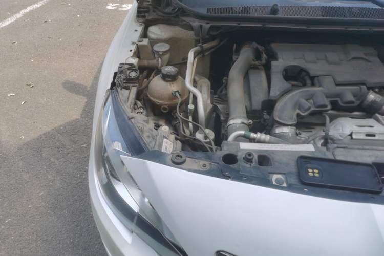 Used Peugeot 408 2016 1.6T Automatic Luxury Edition Engine Bay Right