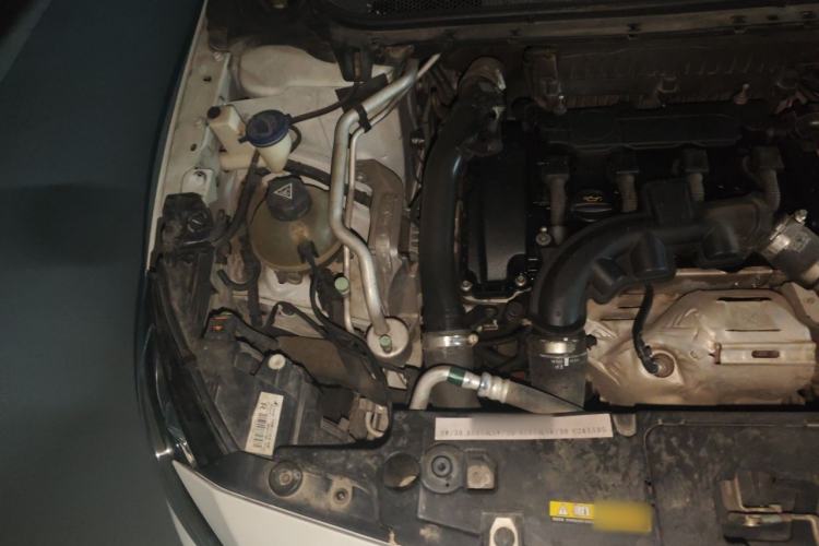 Used Peugeot 408 2016 1.6T Automatic Luxury Edition Engine Bay Right