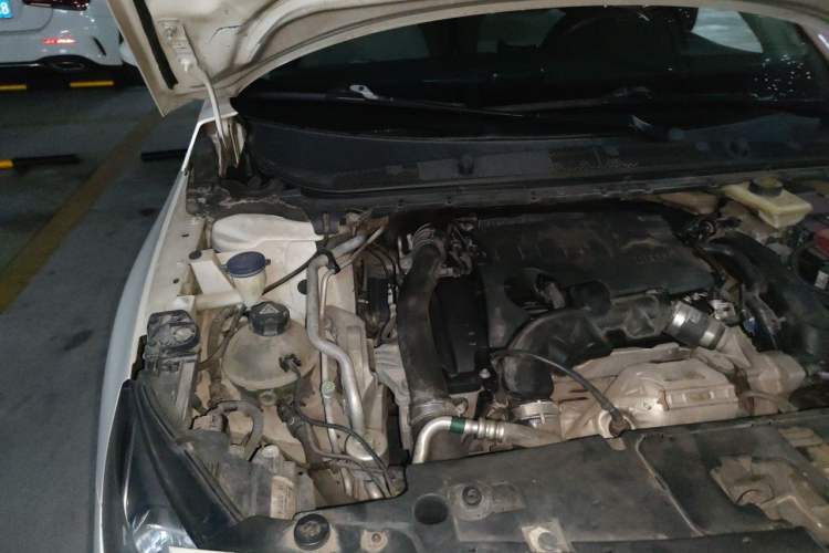 Used Peugeot 408 2016 1.6T Automatic Luxury Edition Engine Bay Right