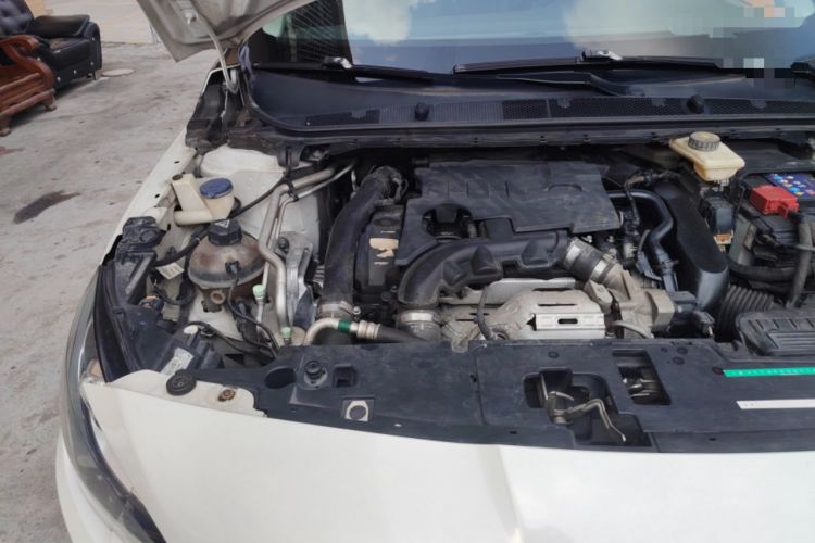 Used Peugeot 408 2016 1.6T Automatic Luxury Edition Engine Bay Right
