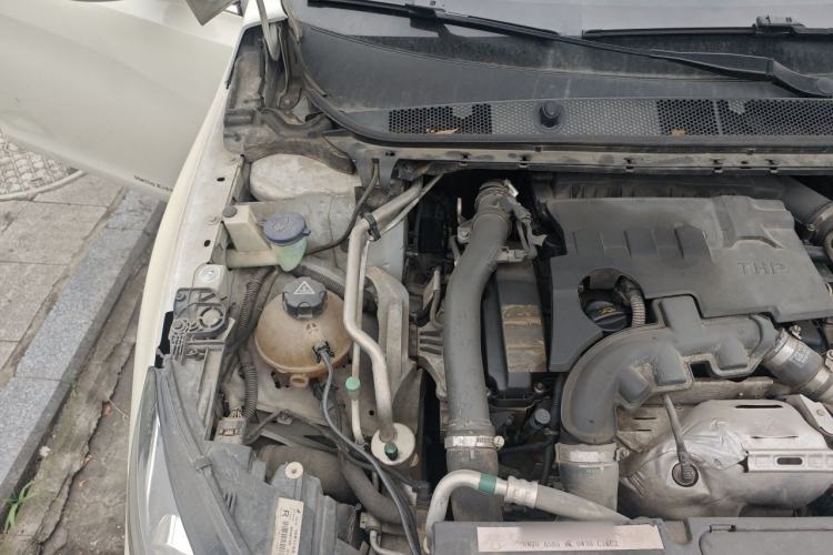 Used Peugeot 408 2016 1.6T Automatic Luxury Edition Engine Bay Right