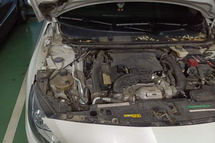 Used Peugeot 408 2016 1.6T Automatic Luxury Edition Engine Bay Right