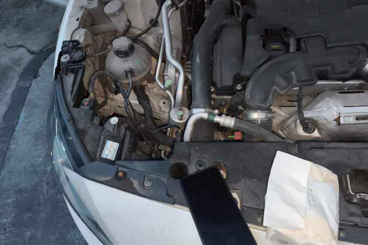 Used Peugeot 408 2016 1.6T Automatic Luxury Edition Engine Bay Right