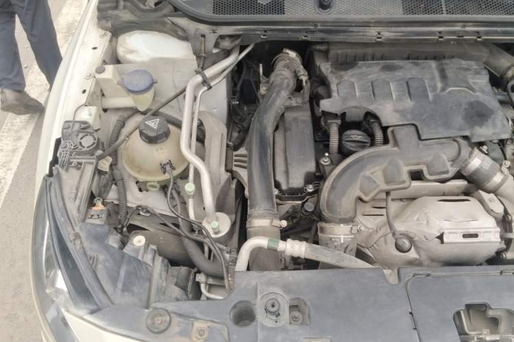Used Peugeot 408 2016 1.6T Automatic Luxury Edition Engine Bay Right