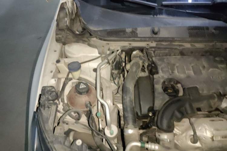Used Peugeot 408 2016 1.6T Automatic Luxury Edition Engine Bay Right