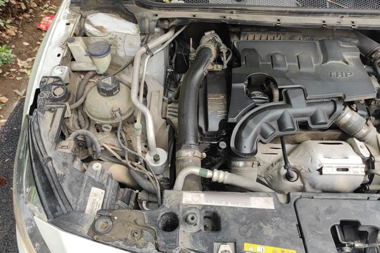 Used Peugeot 408 2016 1.6T Automatic Luxury Edition Engine Bay Right