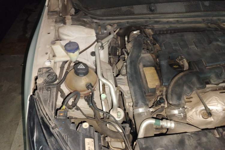 Used Peugeot 408 2016 1.6T Automatic Luxury Edition Engine Bay Right
