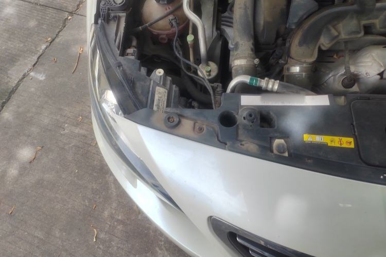 Used Peugeot 408 2016 1.6T Automatic Luxury Edition Engine Bay Right