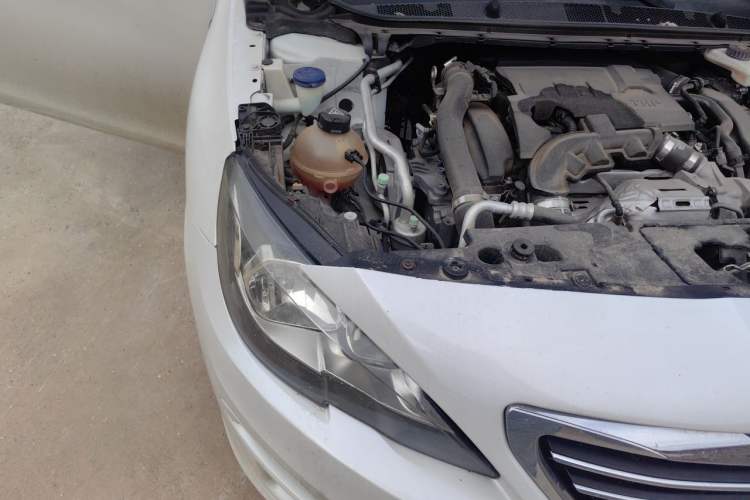 Used Peugeot 408 2016 1.6T Automatic Luxury Edition Engine Bay Right