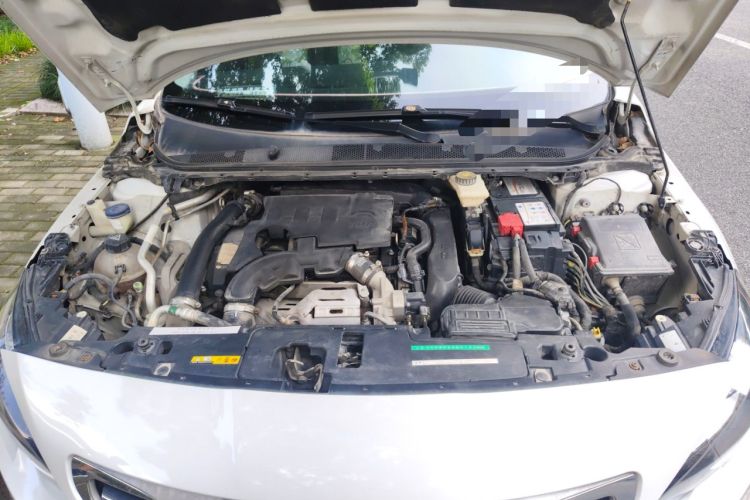 Used Peugeot 408 2016 1.6T Automatic Luxury Edition Engine Bay