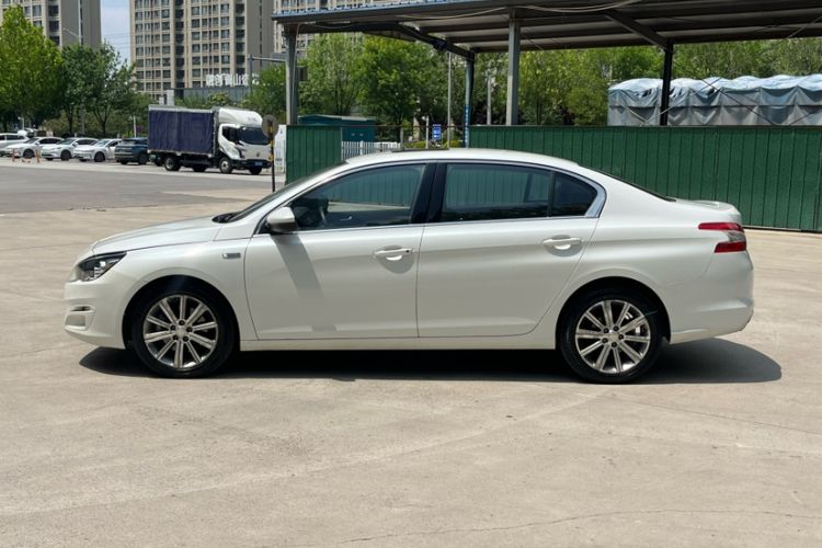 Used Peugeot 408 2016 1.6T Automatic Luxury Edition Exterior 8