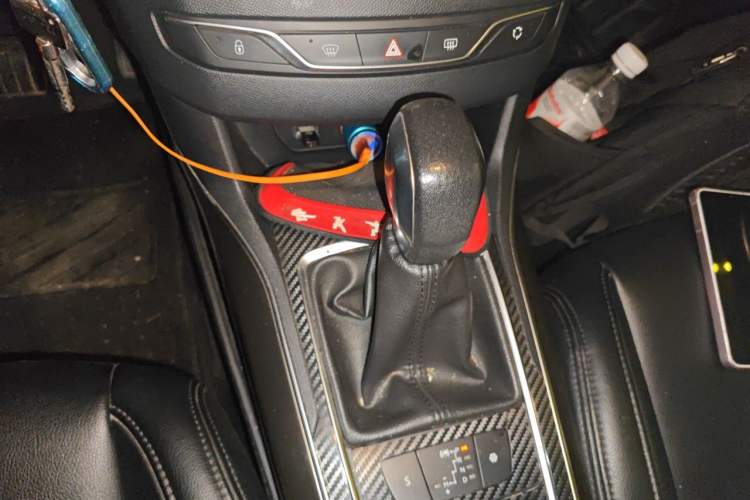Used Peugeot 408 2016 1.6T Automatic Luxury Edition Gear Lever