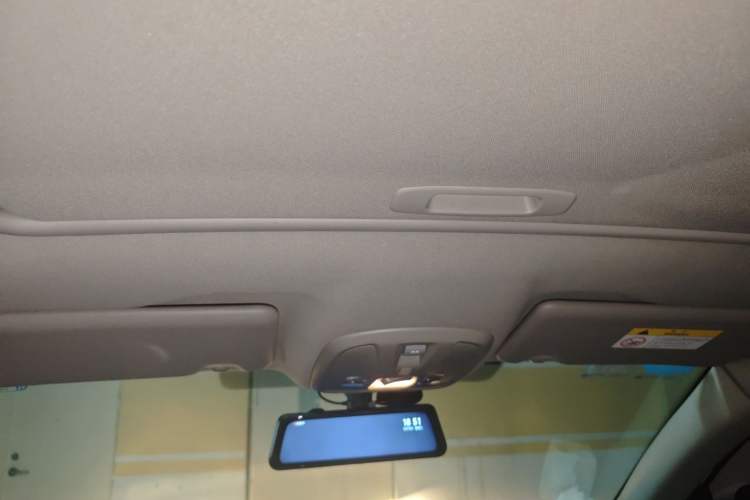 Used Peugeot 408 2016 1.6T Automatic Luxury Edition Headliner