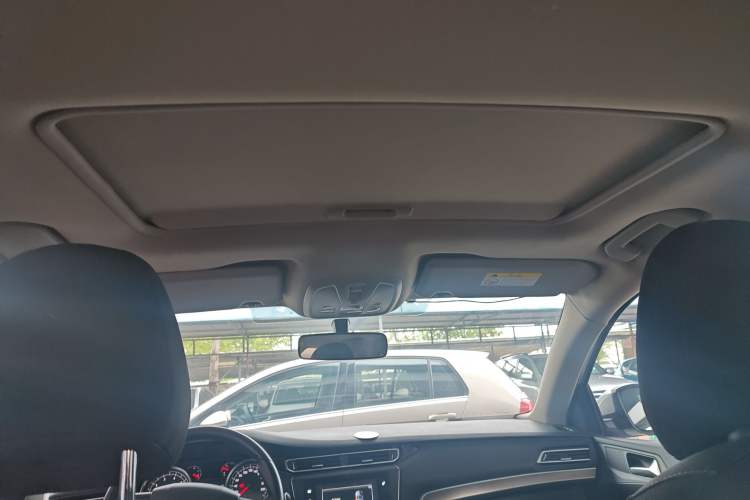 Used Peugeot 408 2016 1.6T Automatic Luxury Edition Headliner
