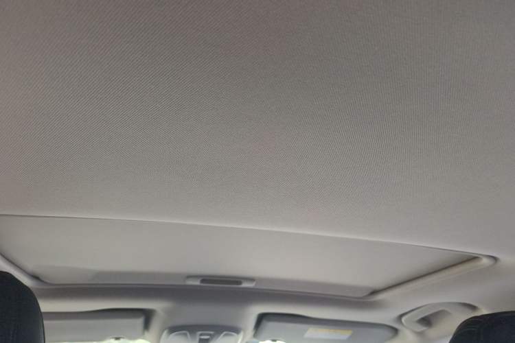 Used Peugeot 408 2016 1.6T Automatic Luxury Edition Headliner