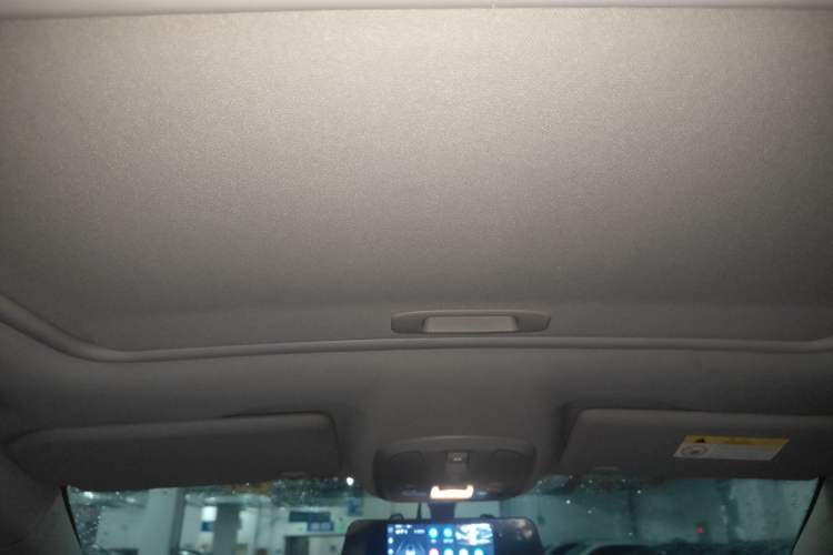 Used Peugeot 408 2016 1.6T Automatic Luxury Edition Headliner