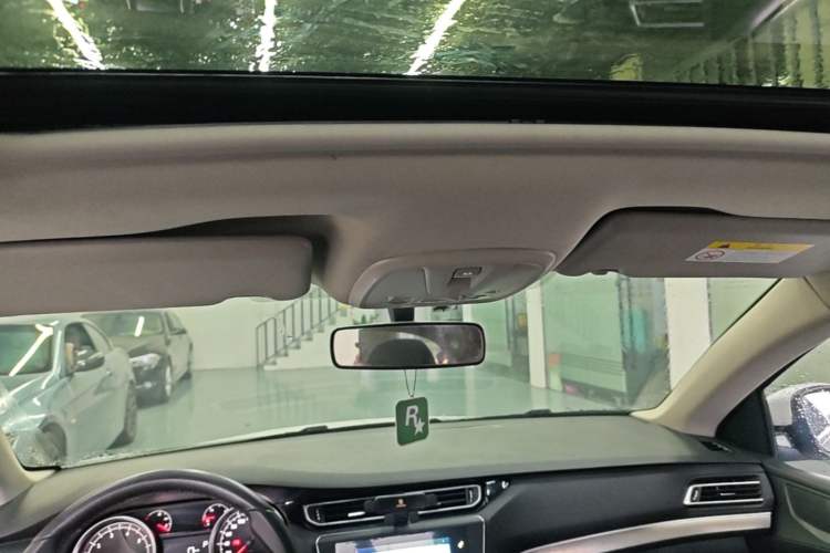 Used Peugeot 408 2016 1.6T Automatic Luxury Edition Headliner