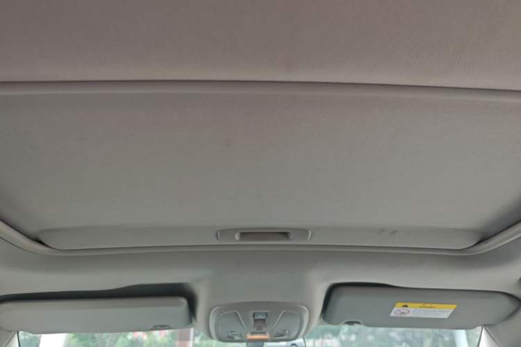 Used Peugeot 408 2016 1.6T Automatic Luxury Edition Headliner