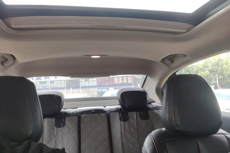 Used Peugeot 408 2016 1.6T Automatic Luxury Edition Headliner