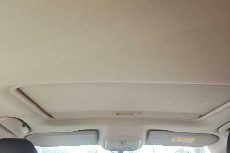 Used Peugeot 408 2016 1.6T Automatic Luxury Edition Headliner