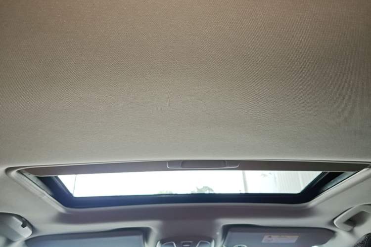 Used Peugeot 408 2016 1.6T Automatic Luxury Edition Headliner