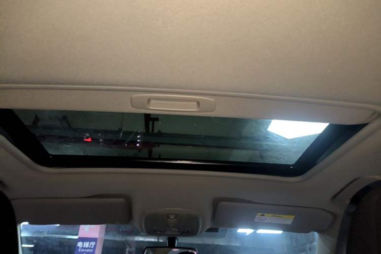 Used Peugeot 408 2016 1.6T Automatic Luxury Edition Headliner