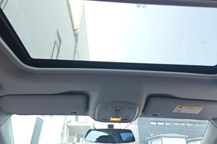 Used Peugeot 408 2016 1.6T Automatic Luxury Edition Headliner