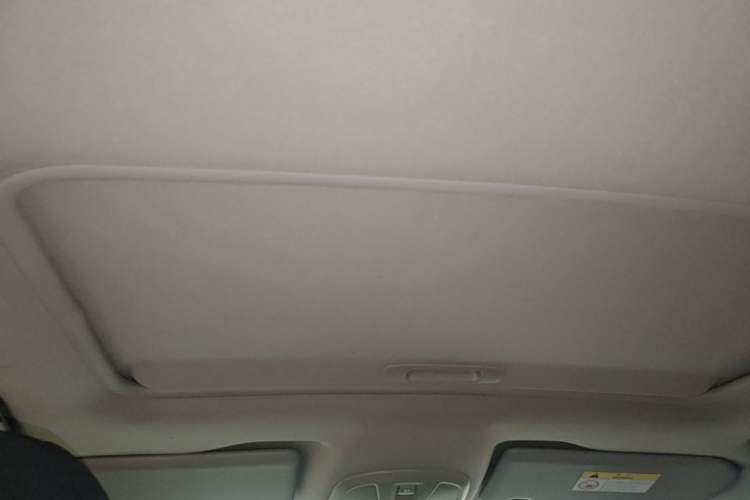 Used Peugeot 408 2016 1.6T Automatic Luxury Edition Headliner