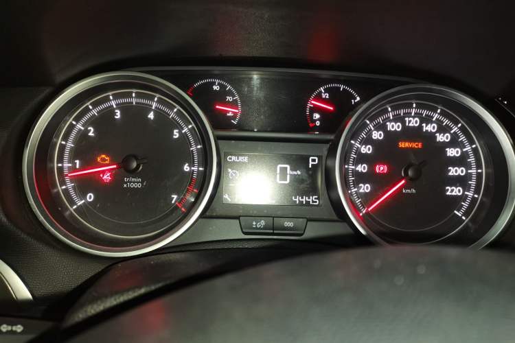 Used Peugeot 408 2016 1.6T Automatic Luxury Edition Instrument Cluster