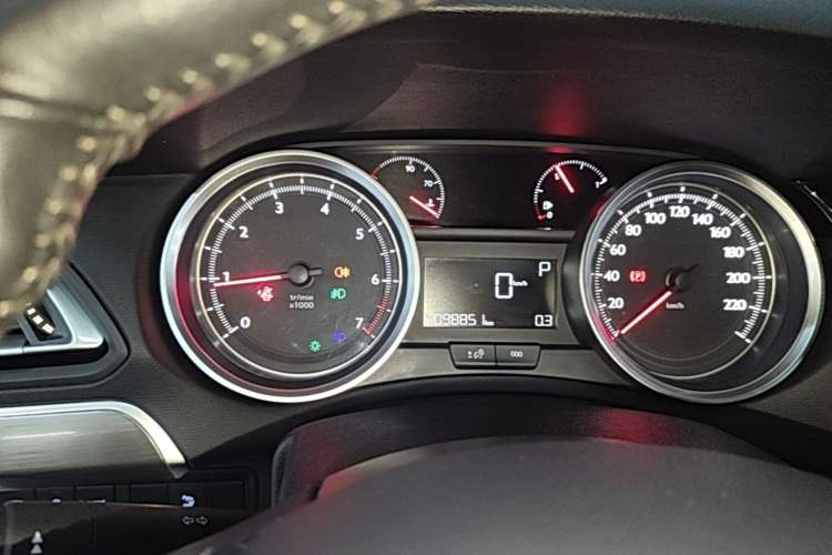 Used Peugeot 408 2016 1.6T Automatic Luxury Edition Instrument Cluster