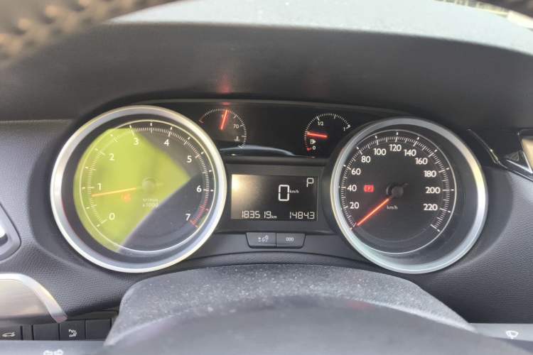 Used Peugeot 408 2016 1.6T Automatic Luxury Edition Instrument Cluster