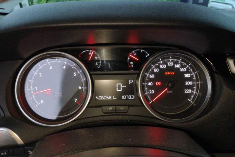 Used Peugeot 408 2016 1.6T Automatic Luxury Edition Instrument Cluster
